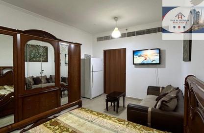 Apartment - Studio - 1 for rent in Capital Tower - Al Wahda - Sharjah