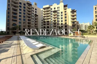 Apartment - 2 Bedrooms - 2 Bathrooms for rent in Al Jazi 4 - Madinat Jumeirah Living - Umm Suqeim - Dubai