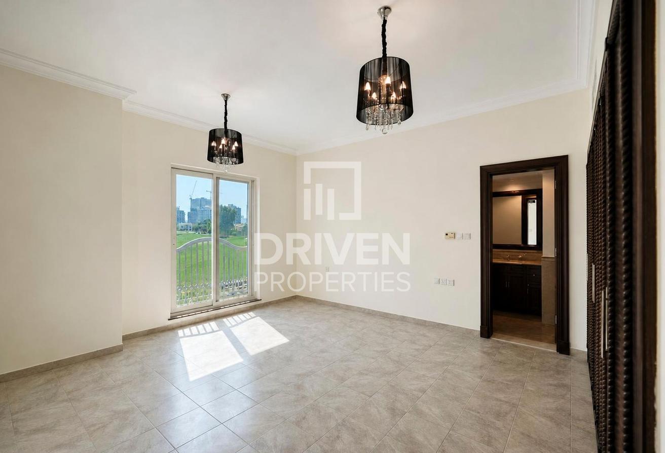 Exceptional Villa | Platinum Maintenance | Pool photo 11