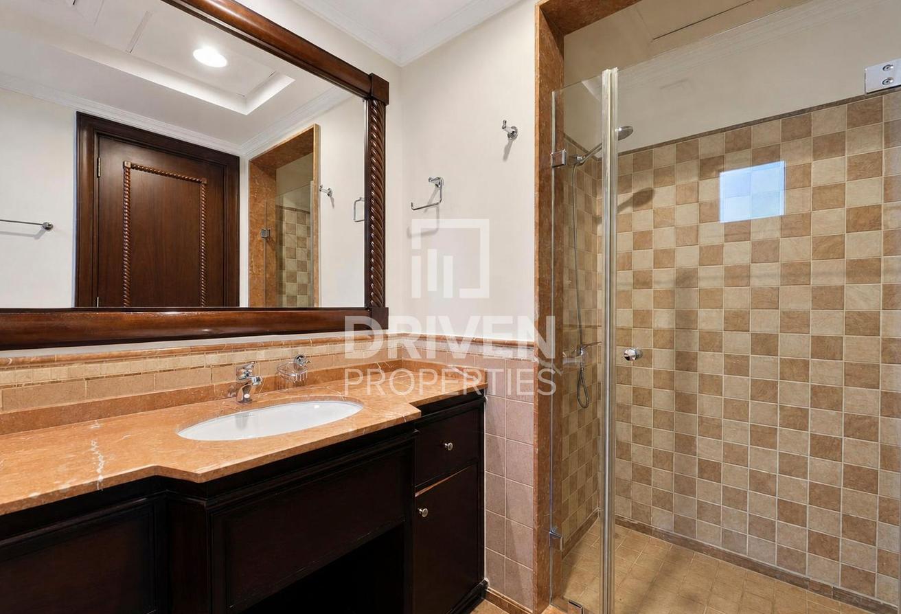 Exceptional Villa | Platinum Maintenance | Pool photo 22