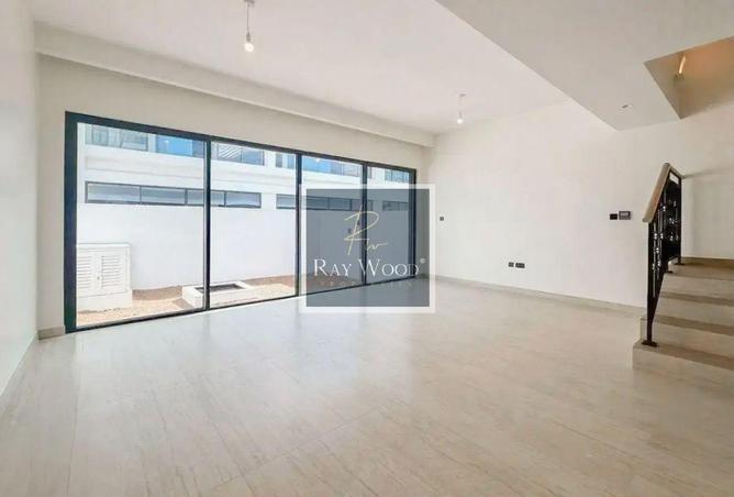 106843888 - Property Image 3