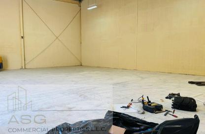 Warehouse - Studio for rent in Dubai Investment Park 1 (DIP 1) - Dubai Investment Park (DIP) - Dubai