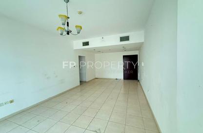 Apartment - 2 Bedrooms - 2 Bathrooms for rent in Royal Residence 2 - Royal Residence - Dubai Sports City - Dubai