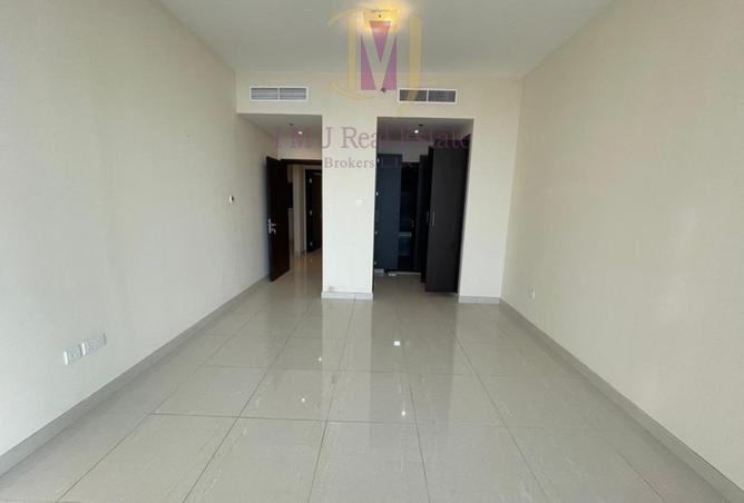 61674357 - صورة العقار 3