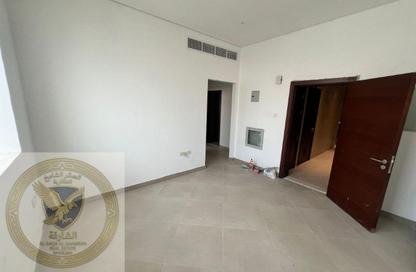 Apartment - 1 Bedroom - 2 Bathrooms for rent in Al Qulaya'ah - Al Sharq - Sharjah