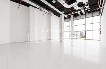 Retail - Studio for rent in Capital Golden Tower - Business Bay - Dubai