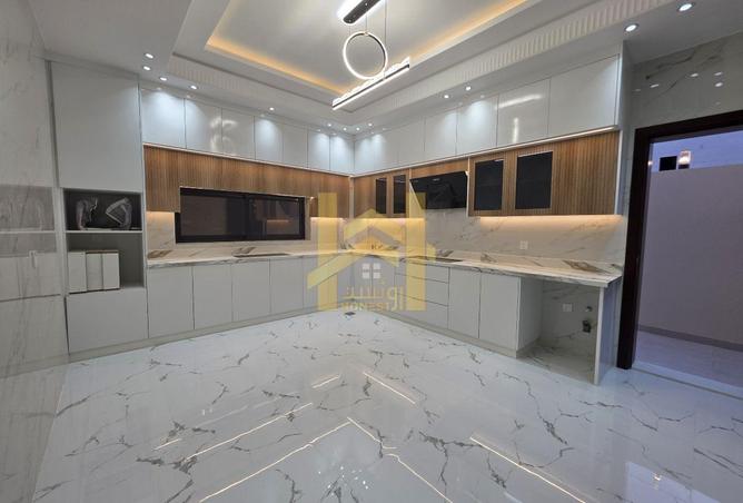 127030671 - Property Image 3