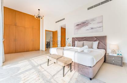 Villa - 4 Bedrooms - 6 Bathrooms for rent in Nad Al Sheba Villas - Nad Al Sheba 3 - Nad Al Sheba - Dubai