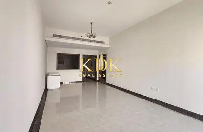 شقة - غرفة نوم - 2 حمامات للايجار في بولفارد بانثيون - الضاحية 13 - قرية جميرا الدائرية - دبي