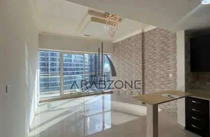 Apartment - 1 Bedroom - 1 Bathroom for rent in Mayfair Tower - Business Bay - Dubai