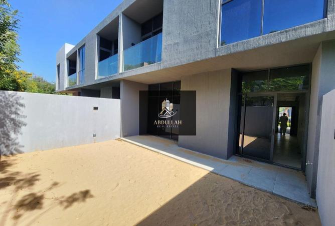 75402749 - Property Image 2