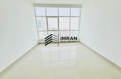 Apartment - 1 Bedroom - 2 Bathrooms for rent in New Al Taawun Road - Al Taawun - Sharjah Apartment - 1 Bedroom - 2 Bathrooms for rent in New Al Taawun Road - Al Taawun - Sharjah