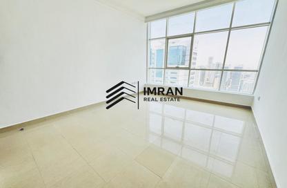 Apartment - 1 Bedroom - 2 Bathrooms for rent in New Al Taawun Road - Al Taawun - Sharjah