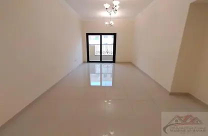 Apartment - 1 Bedroom - 2 Bathrooms for rent in Muwaileh 29 Building - Muwaileh - Sharjah