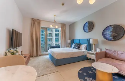 Apartment - Studio - 1 Bathroom for rent in Boulevard Central Towers - Downtown Dubai - Dubai