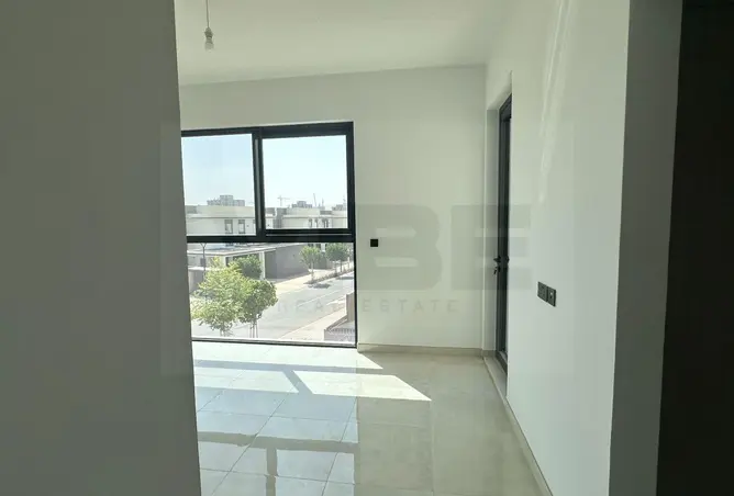 145503908 - Property Image 3