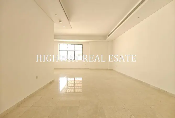 152830200 - Property Image 3