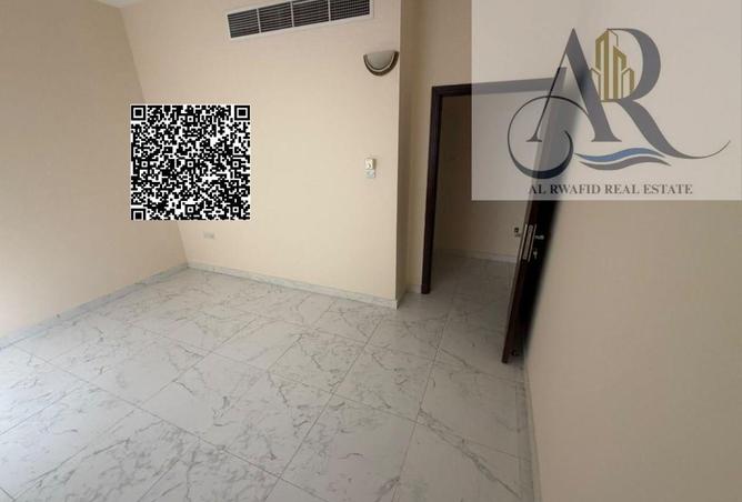 141927483 - Property Image 3