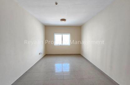 Apartment - 2 - 3 for rent in Dar Al Majaz - Jamal Abdul Nasser Street - Al Majaz - Sharjah Apartment - 2 - 3 for rent in Dar Al Majaz - Jamal Abdul Nasser Street - Al Majaz - Sharjah