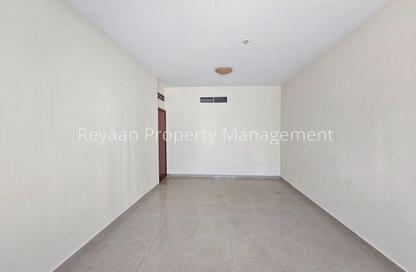 Apartment - 2 - 3 for rent in Dar Al Majaz - Jamal Abdul Nasser Street - Al Majaz - Sharjah Apartment - 2 - 3 for rent in Dar Al Majaz - Jamal Abdul Nasser Street - Al Majaz - Sharjah