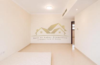 Apartment - 2 - 2 for rent in Al Raffa - Bur Dubai - Dubai