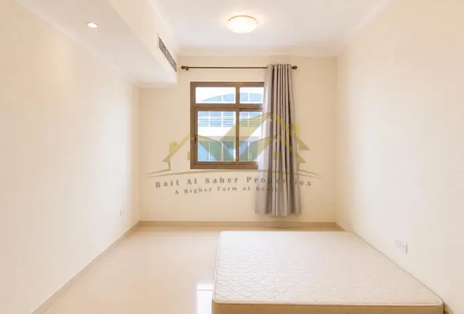 160532432 - Property Image 2