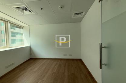 Office Space - Studio - 1 Bathroom for rent in Zumorrodah Building - Al Karama - Dubai Office Space - Studio - 1 Bathroom for rent in Zumorrodah Building - Al Karama - Dubai