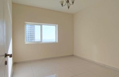 Apartment - 2 Bedrooms - 2 Bathrooms for rent in Al Khan Corniche - Al Khan - Sharjah