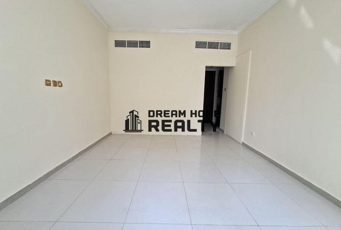 82801526 - Property Image 2