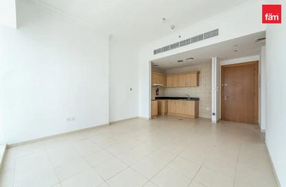 Apartment - 1 - 2 for rent in Mayfair Tower - Business Bay - Dubai