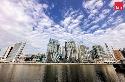 Apartment - 1 - 2 for rent in Mayfair Tower - Business Bay - Dubai Apartment - 1 - 2 for rent in Mayfair Tower - Business Bay - Dubai