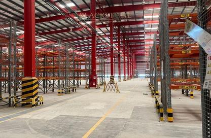 Warehouse - Studio - 1 Bathroom for rent in Jebel Ali - Dubai