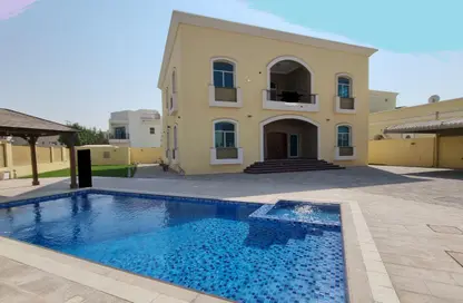 Villa - 5 Bedrooms - 7 Bathrooms for rent in Al Quoz 2 - Al Quoz - Dubai