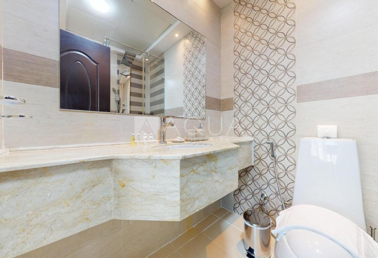 Fully Furnished | Motivated landlord | 12 Cheques photo 12