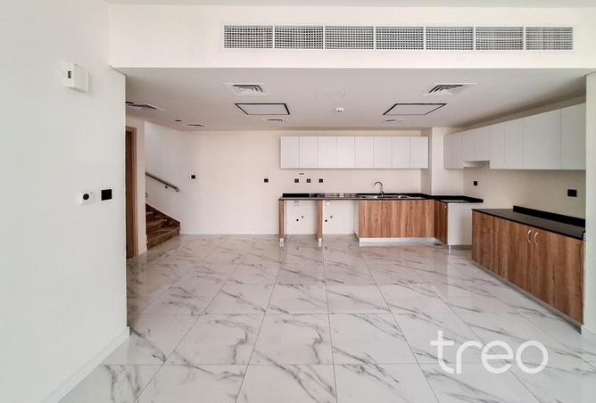 104693272 - Property Image 3