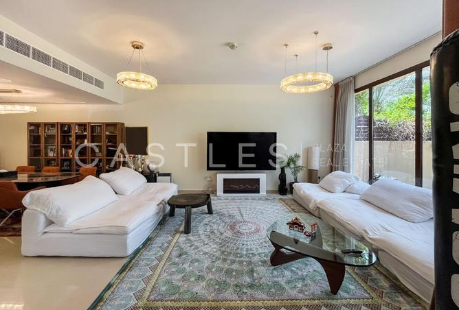 117700350 - Property Image 3