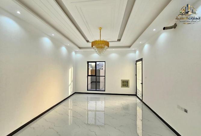 105110657 - Property Image 2