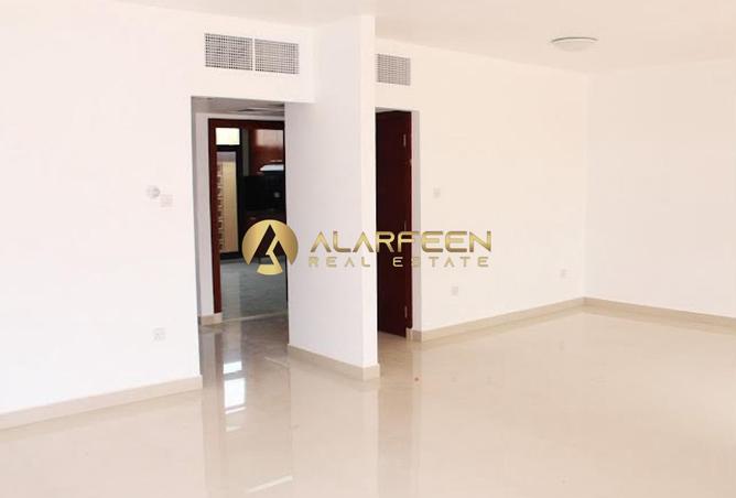 106852128 - Property Image 3