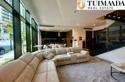 Duplex - 1 Bedroom - 2 Bathrooms for rent in Peninsula Five - Peninsula - Business Bay - Dubai