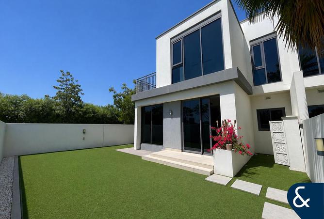 82782231 - Property Image 2