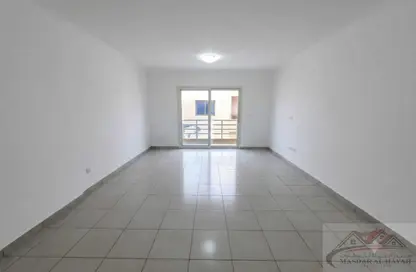 شقة - غرفة نوم - 2 حمامات للايجار في بناية مويليح 29 - مويلح - الشارقة