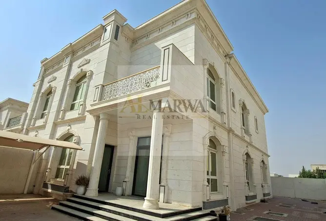 155588265 - Property Image 3