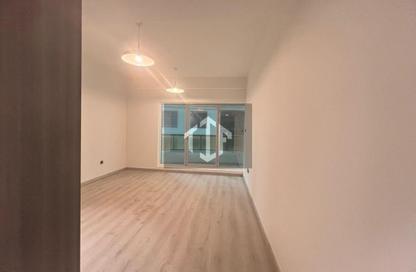 Apartment - 2 Bedrooms - 2 Bathrooms for rent in Millennium Executive Tower - Sheikh Zayed Road - Dubai