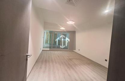 Apartment - 2 Bedrooms - 2 Bathrooms for rent in Millennium Executive Tower - Sheikh Zayed Road - Dubai