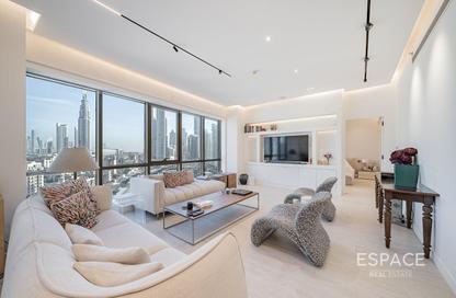 Apartment - 3 Bedrooms - 4 Bathrooms for sale in South Ridge 1 - South Ridge - Downtown Dubai - Dubai