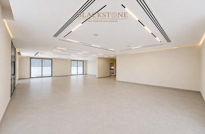 Villa - 4 - 5 for rent in Jumeirah 1 Villas - Jumeirah 1 - Jumeirah - Dubai Villa - 4 - 5 for rent in Jumeirah 1 Villas - Jumeirah 1 - Jumeirah - Dubai