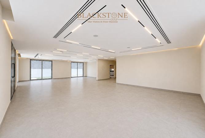142837780 - Property Image 2