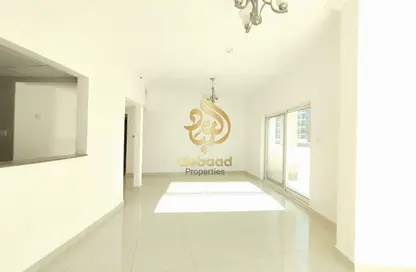 شقة - غرفة نوم - 2 حمامات للايجار في R01 - المدينة العالمية المرحلة 2 - 4 الورسان - الورسان - دبي