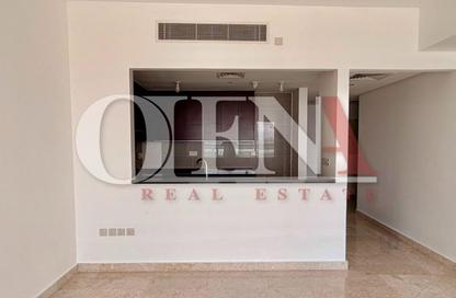 شقة - غرفة نوم - 2 حمامات للايجار في مارينا سكوير - جزيرة الريم - أبوظبي