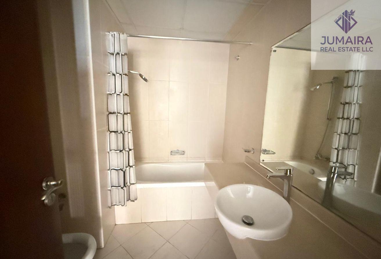 Stunning Sea View | High-Floor 1BR | RB4